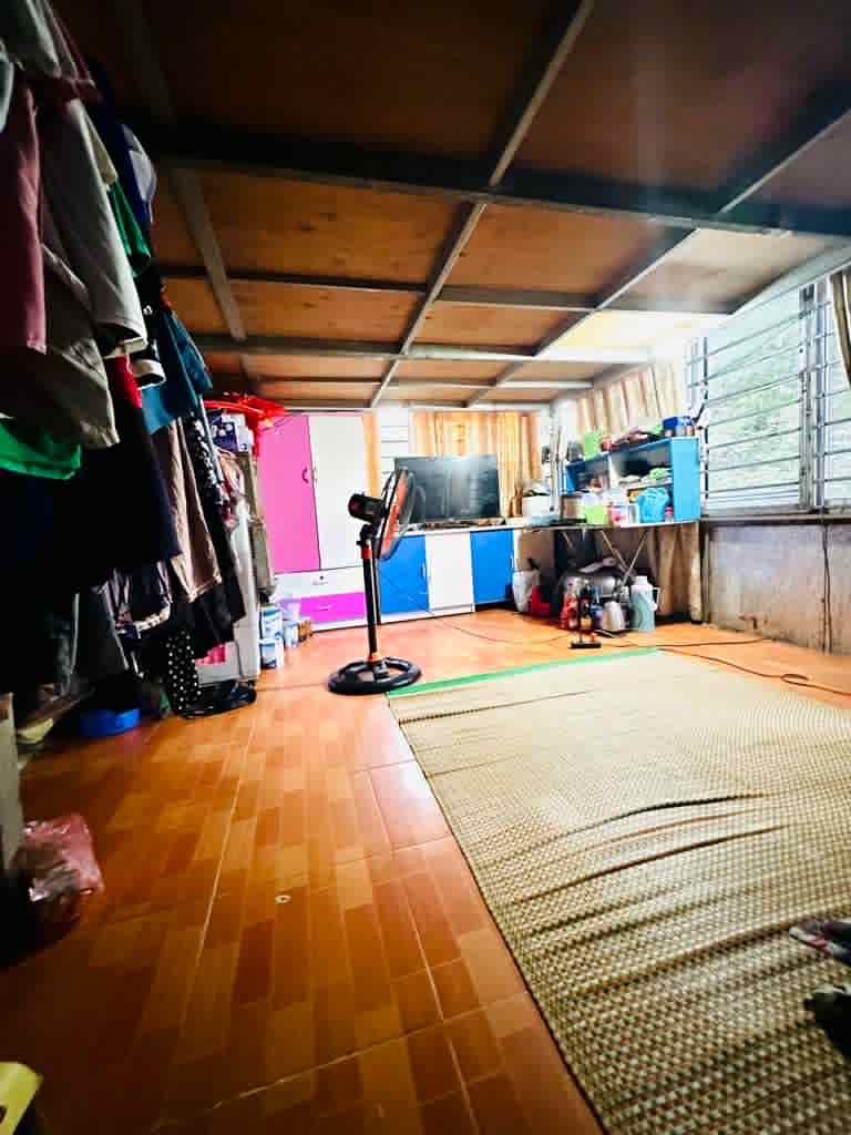 Bán nhà Hồ Đắc Di, lô góc, ô tô đỗ cửa, 13m2, 1.9 tỷ